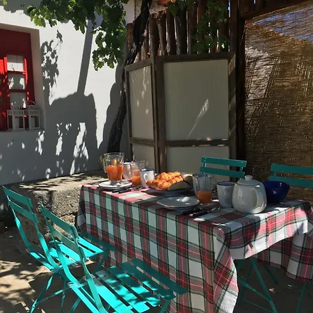 Casa Da Nave Моншики